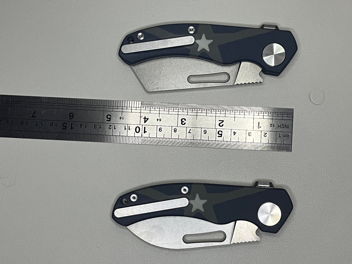 Marvel Series - Captain America Elements Outdoor Bearing Folding Knife