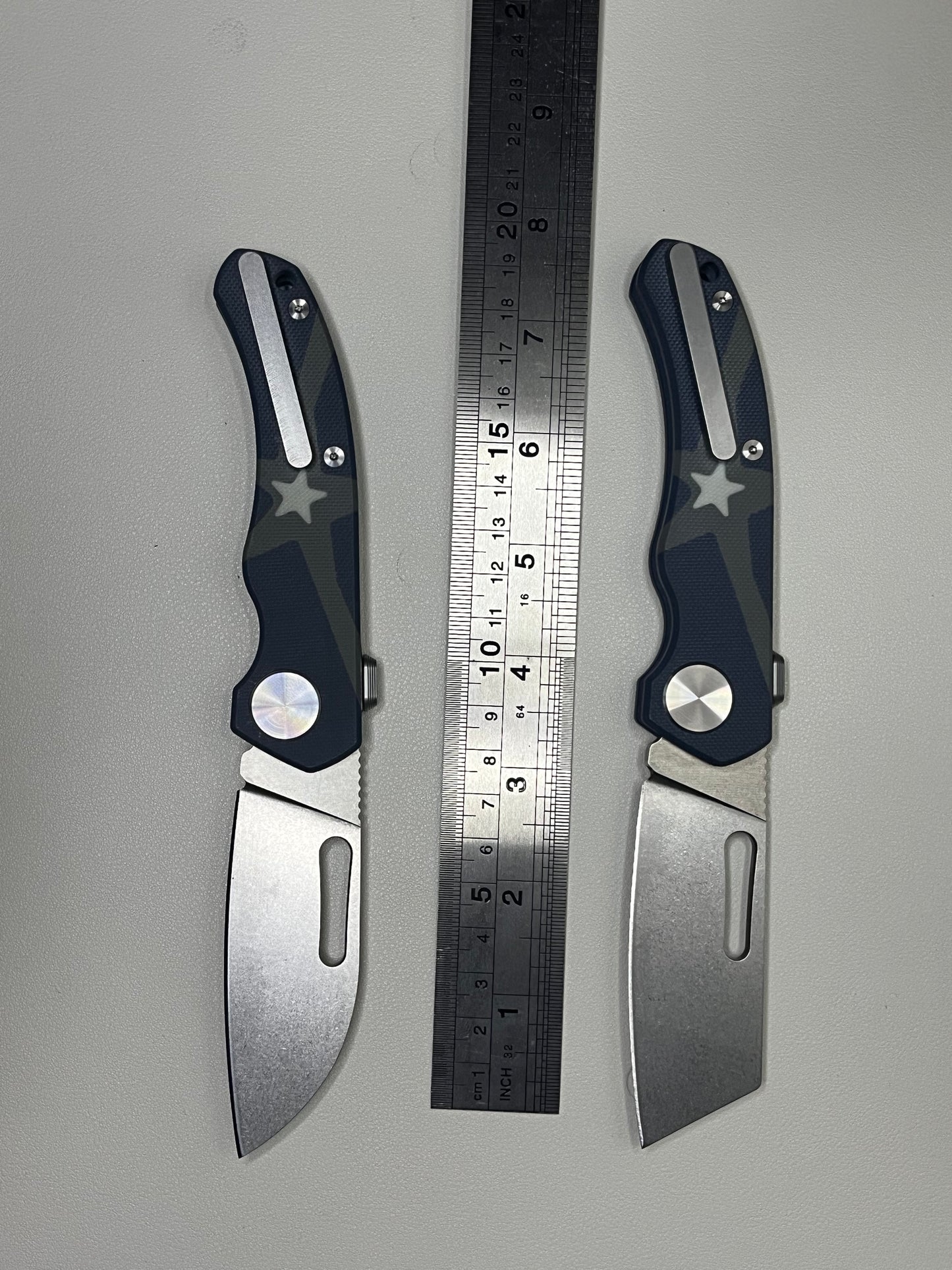Marvel Series - Captain America Elements Outdoor Bearing Folding Knife